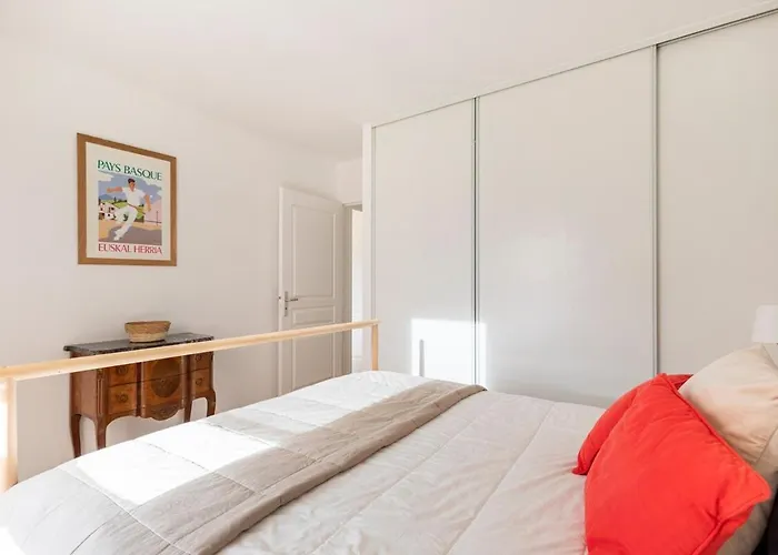 Balkoia Superbe De 75 M2 Entièrement Rénové * Saint-Jean-de-Luz