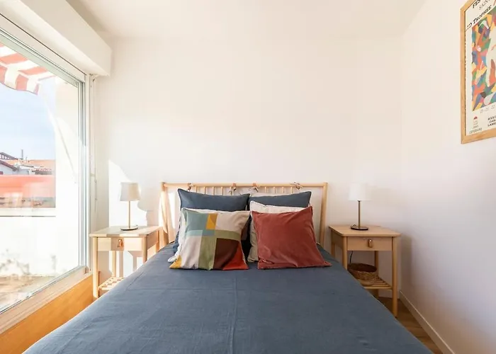 Balkoia Superbe De 75 M2 Entièrement Rénové Appartement *